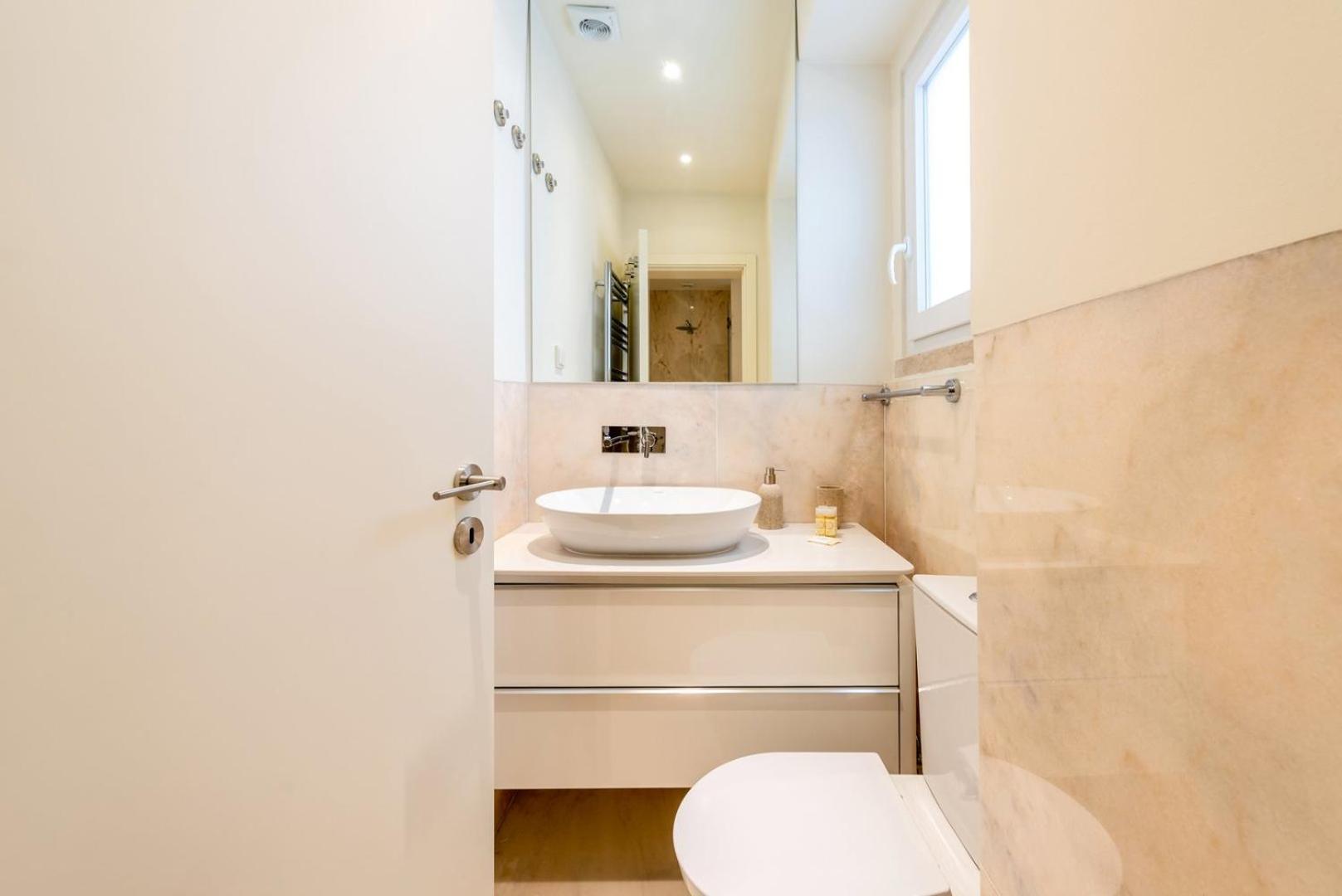 Guestready - Elegant Getaway In Estrela Apartment Lisabona Exterior foto